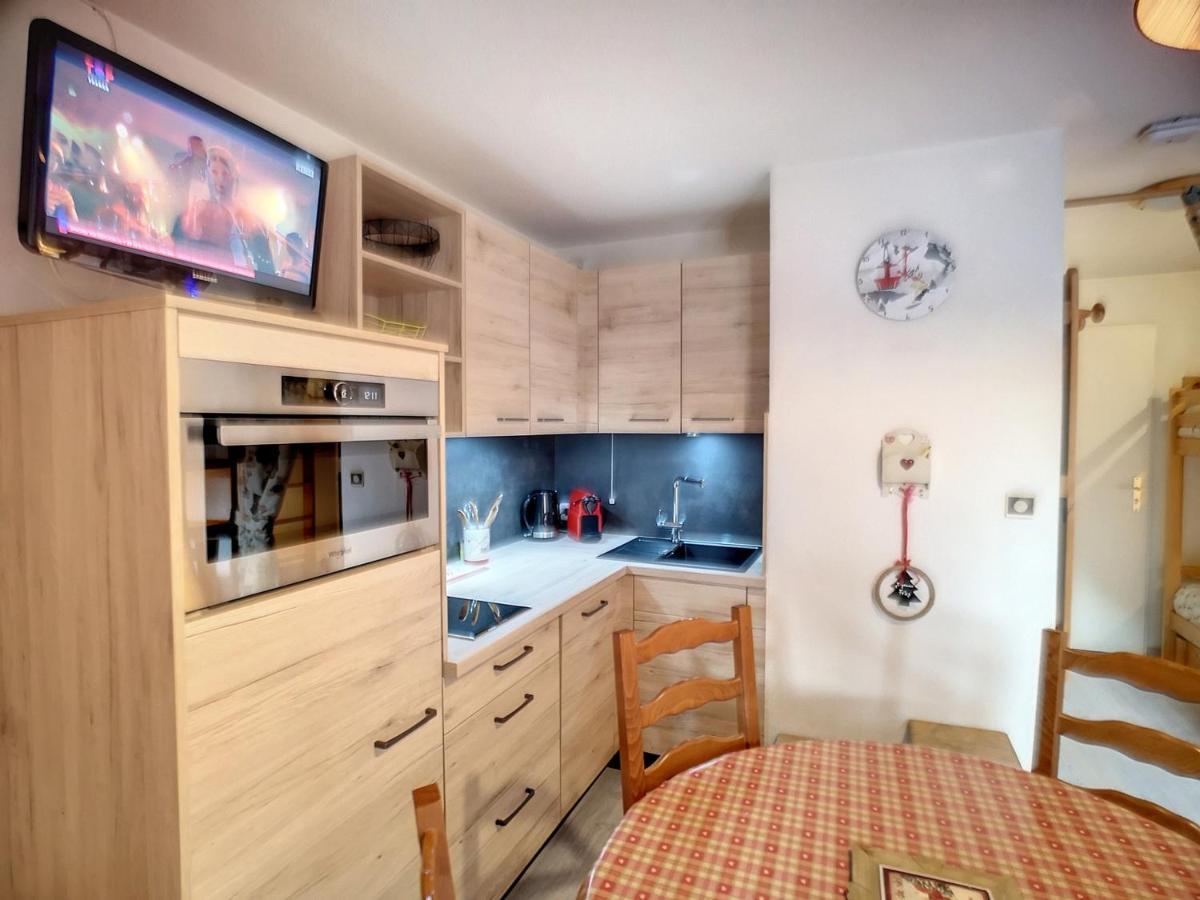 Les Menuires: 2 Pieces, 4 Pers, Pied Des Pistes, Parking Gratuit - Fr-1-178-100 Appartement Saint-Martin-de-Belleville Buitenkant foto